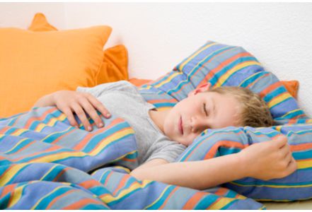 Sommeil perturbé : quels aliments donner à votre enfant ?